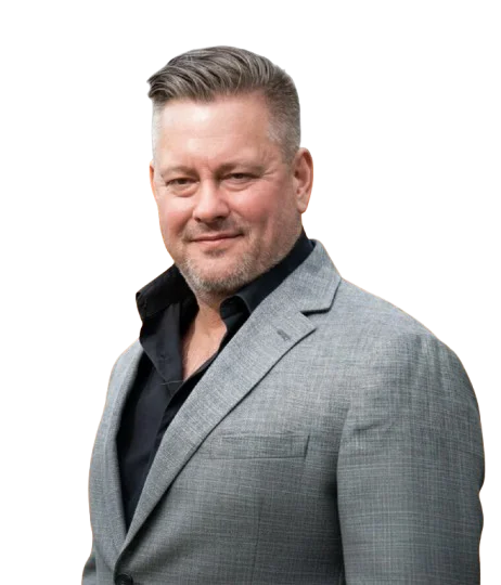 Chris Briggs team head shot